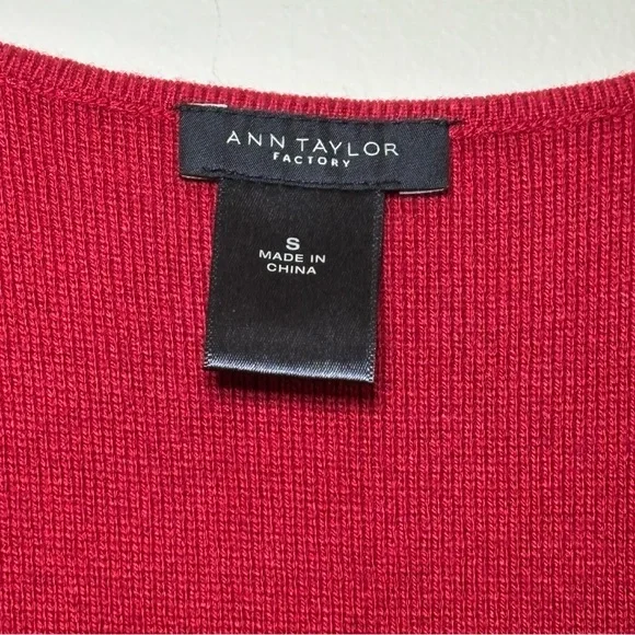 Ann Taylor Factory Sleeveless V-Neck Drop Waist Ruffle Hem Dress Red Size Small - Picture 3 of 6